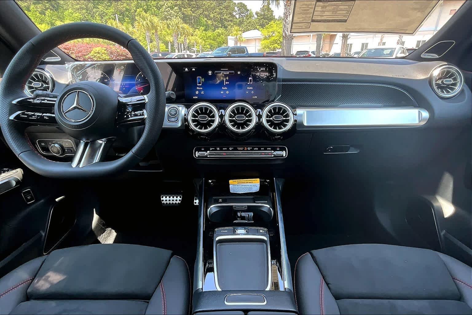 Certified 2024 Mercedes-Benz GLB 250 image 9