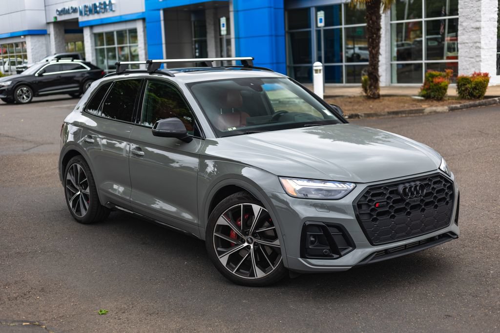 Used 2022 Audi SQ5 Prestige AWD/4WD image 2