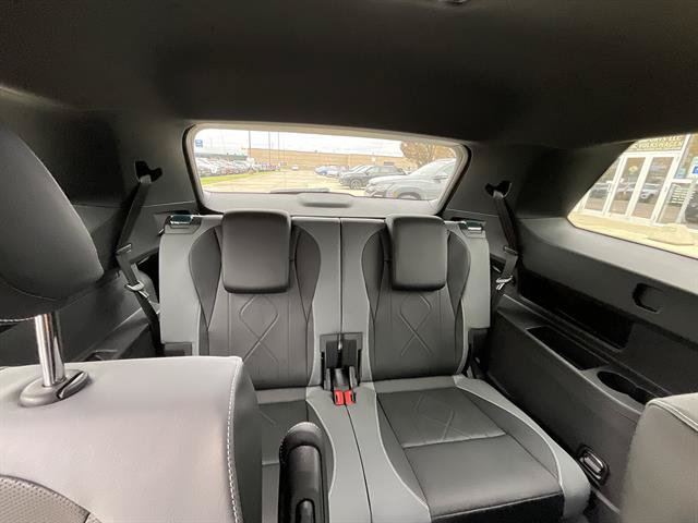 New 2027 Volkswagen Atlas SEL R-Line AWD/4WD image 7