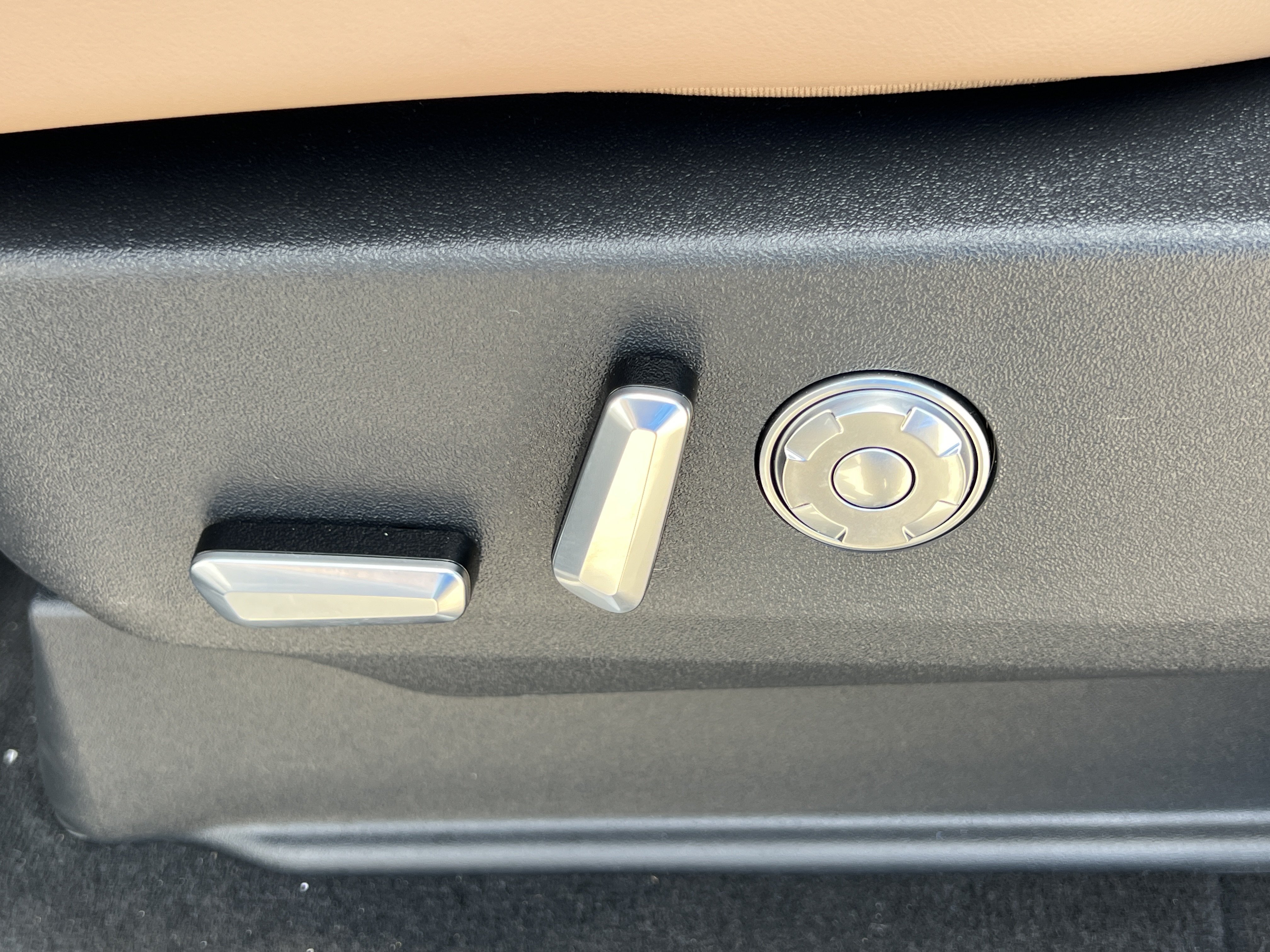 New 2026 Lincoln Navigator Black Label AWD/4WD image 36