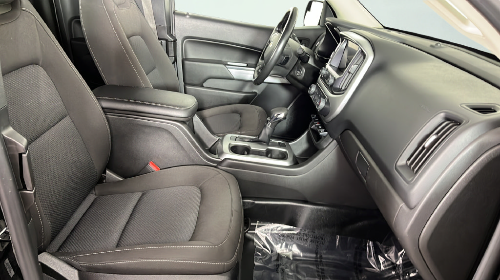 Used 2022 Chevrolet Colorado LT w/ Fleet Safety Package RWD image 16