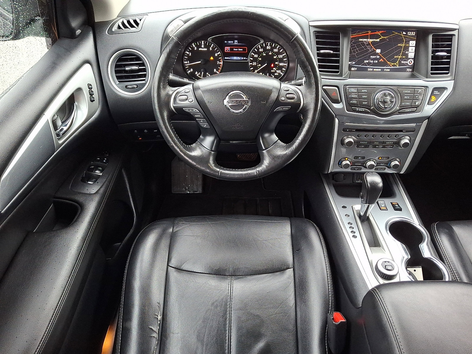 Used 2019 Nissan Pathfinder SL AWD/4WD image 13