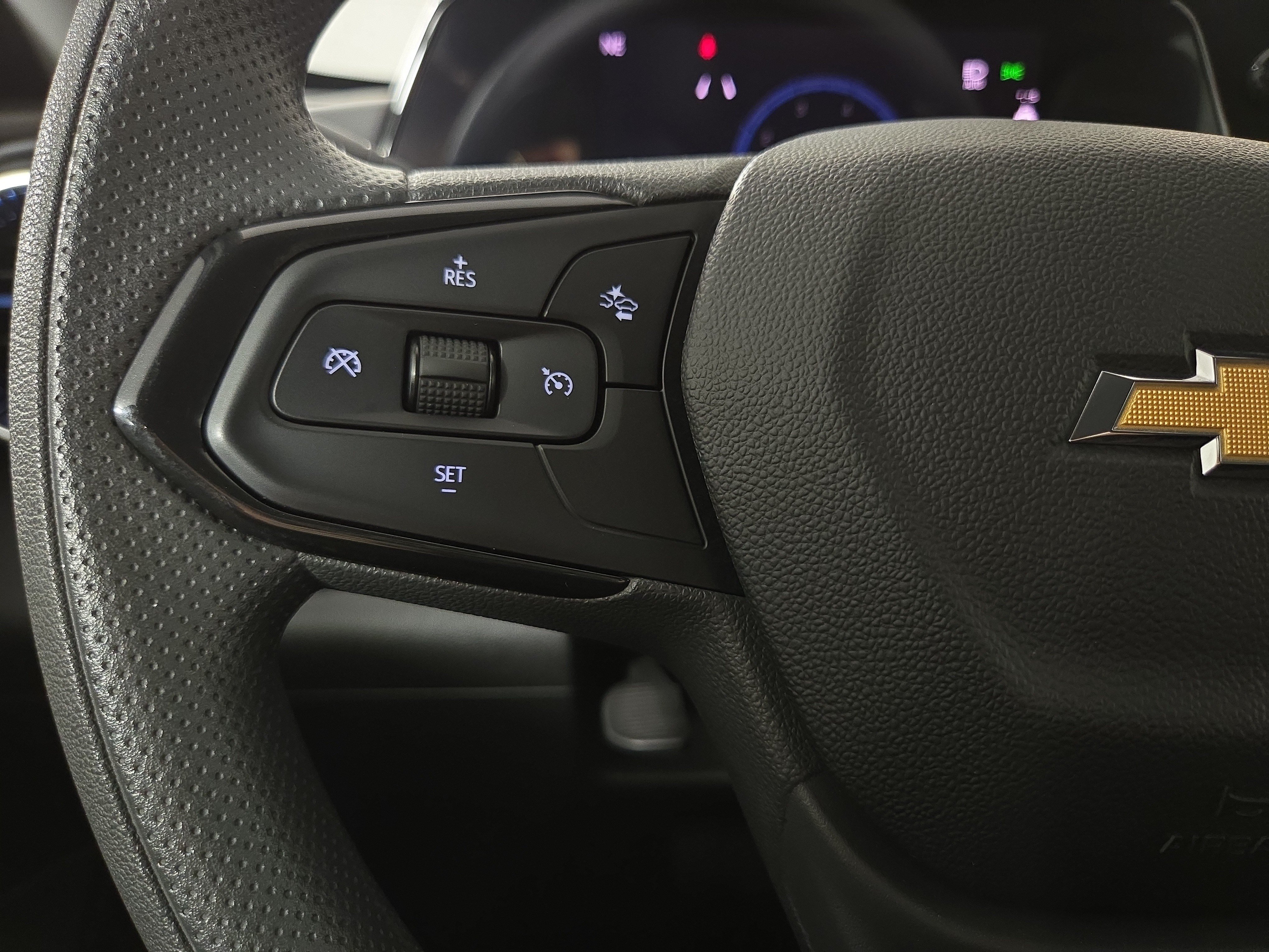 Used 2026 Chevrolet Trax LT FWD image 14