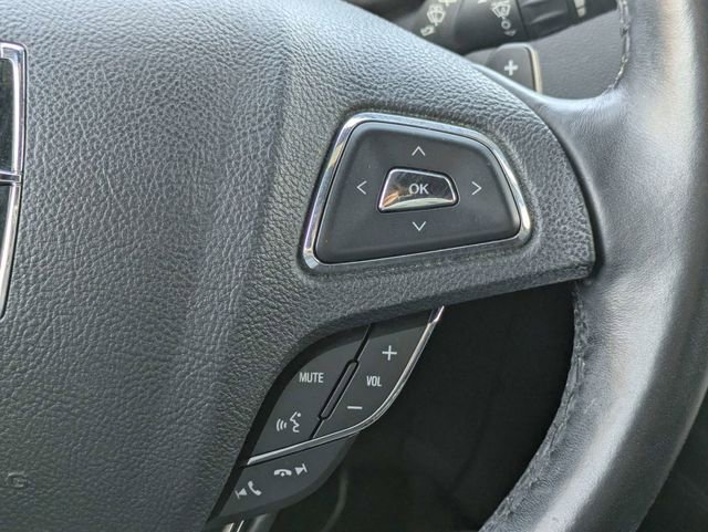 Certified 2019 Lincoln MKC Reserve w/ MKC Technology Package image 29