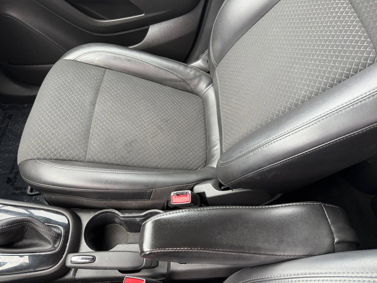 Used 2022 Buick Encore Preferred w/ Safety Package image 14