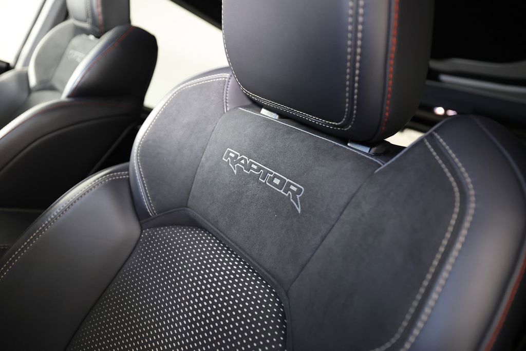 Used 2025 Ford Bronco Raptor w/ Interior Carbon Fiber Pack AWD/4WD image 35