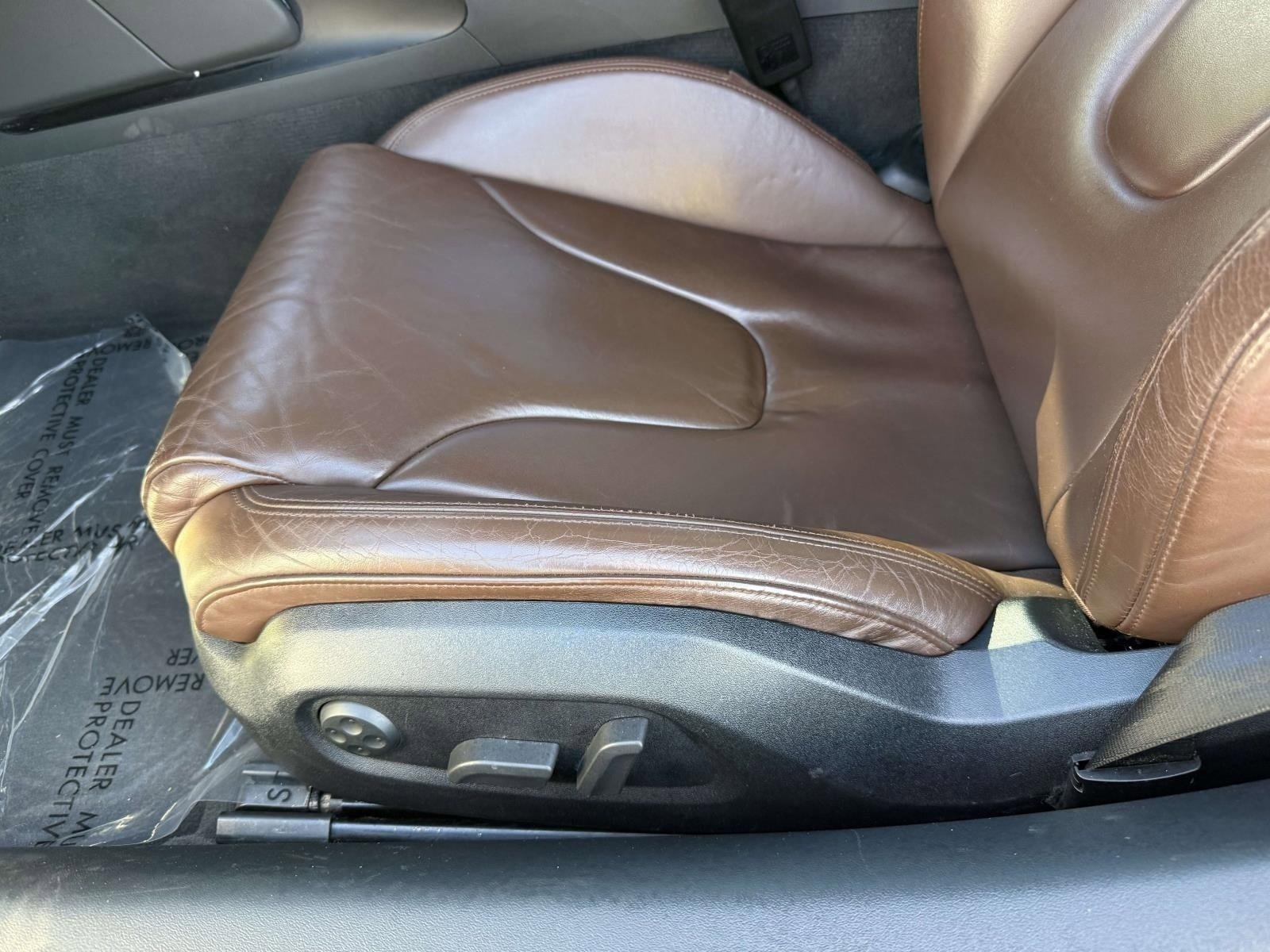 Used 2011 Audi R8 V8 image 32