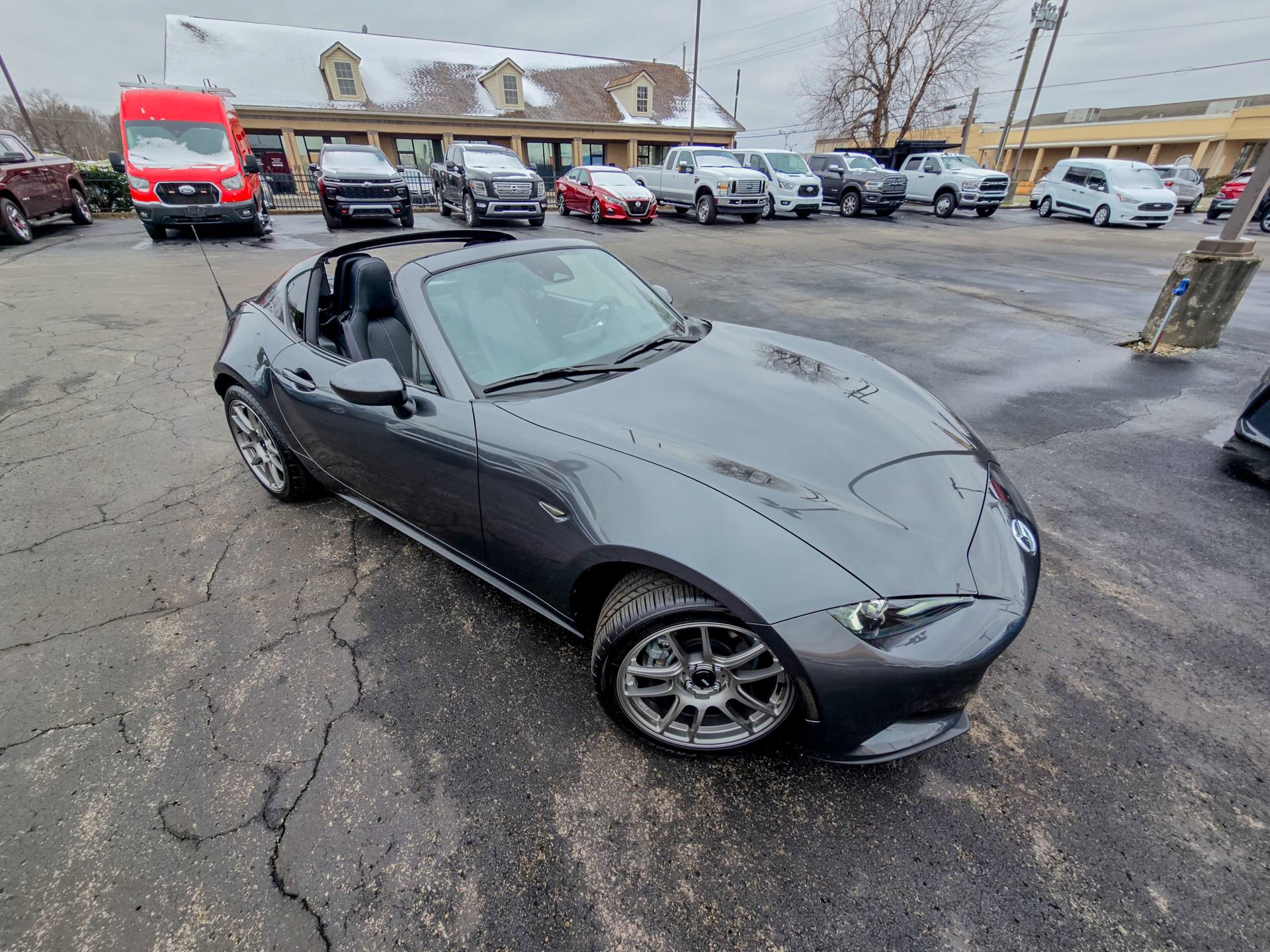 Used 2024 MAZDA MX-5 Miata RF Grand Touring image 47