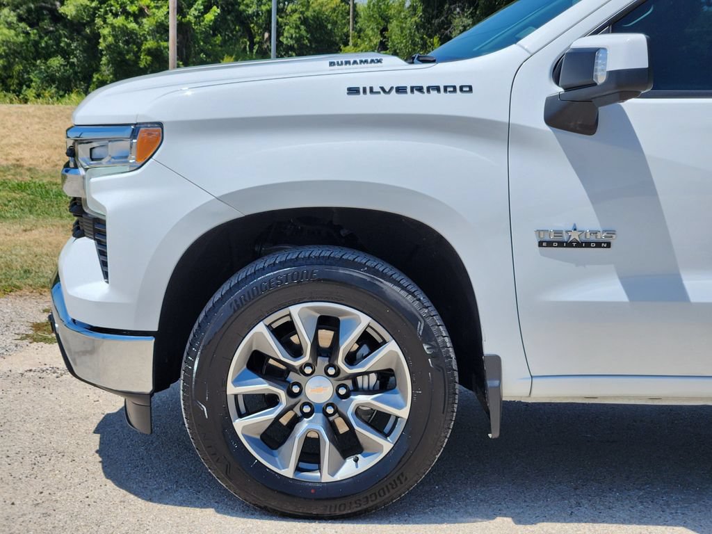 Used 2025 Chevrolet Silverado 1500 LT w/ Texas Edition Plus RWD image 8
