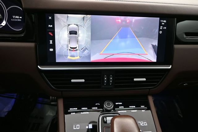 Used 2023 Porsche Cayenne Turbo w/ Premium Package Plus AWD/4WD image 13