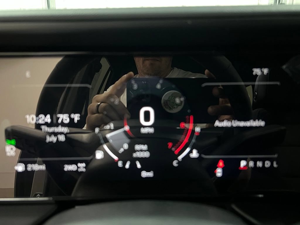 New 2027 GMC Terrain AT4 w/ LPO, Floor Liner Package AWD/4WD image 18