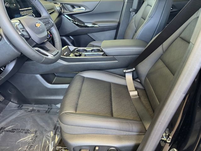 New 2026 Chevrolet Equinox LT w/ Convenience Package II FWD image 11