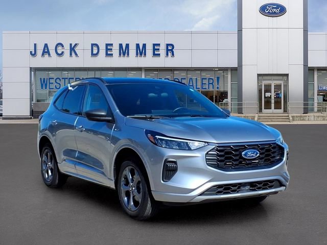 Certified 2024 Ford Escape ST-Line AWD/4WD image 1
