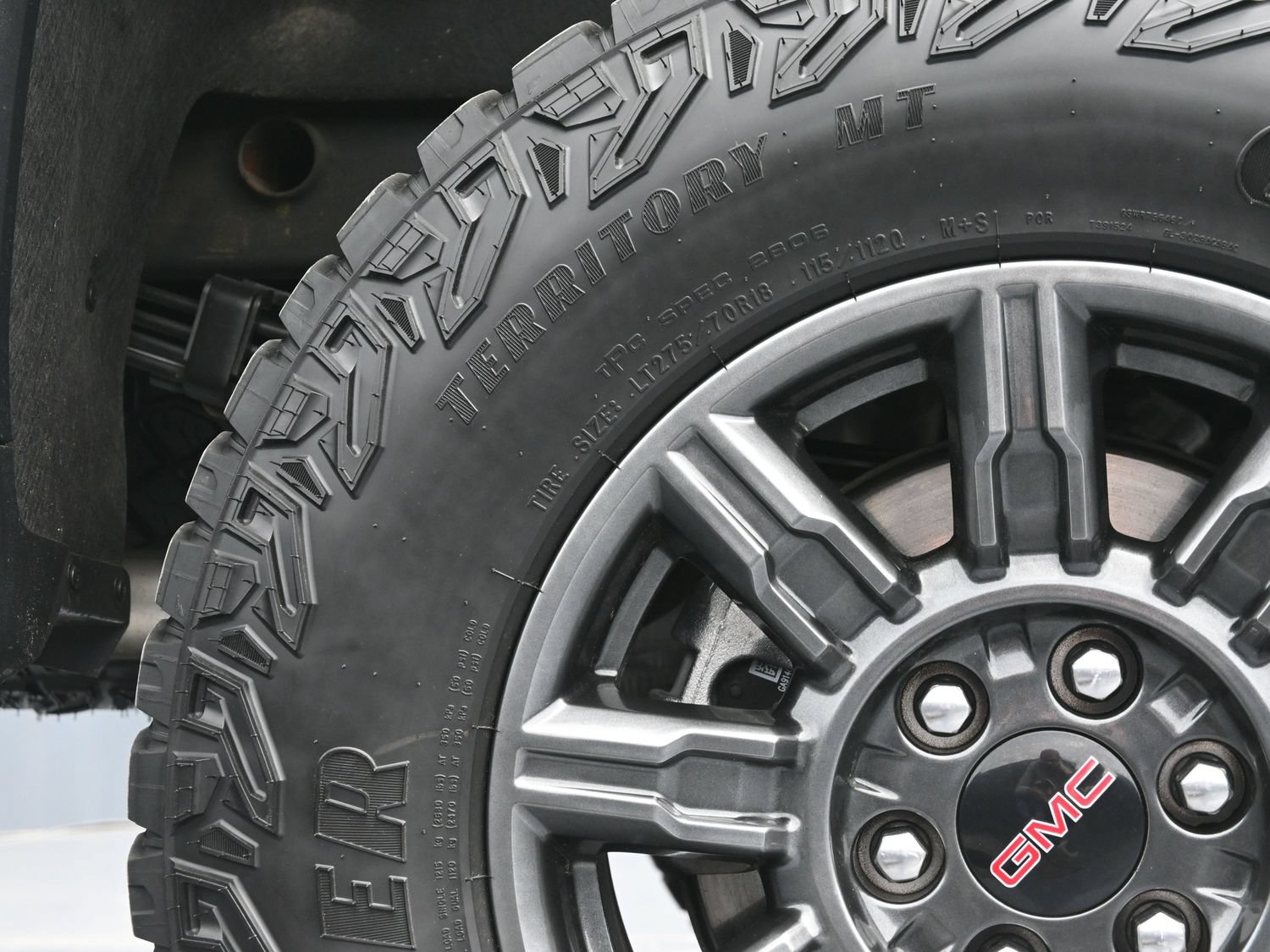 Used 2024 GMC Sierra 1500 AT4X AWD/4WD image 44