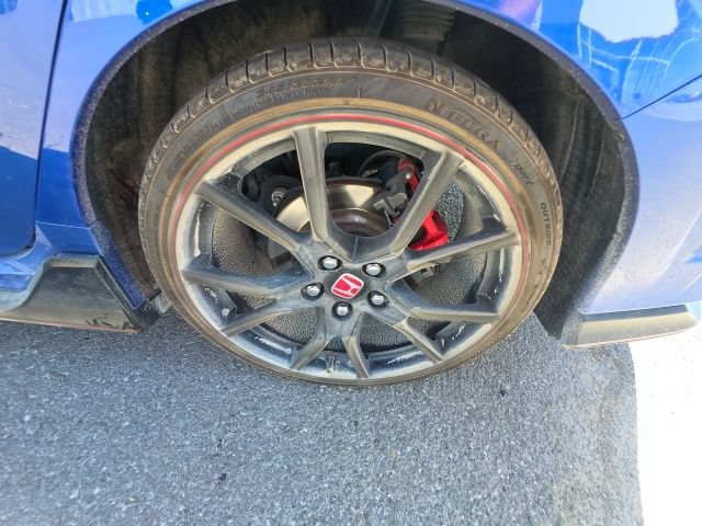 Used 2017 Honda Civic Type R image 57