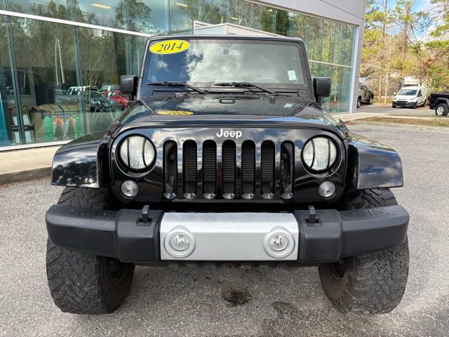 Used 2014 Jeep Wrangler Unlimited Sahara w/ Connectivity Group image 10