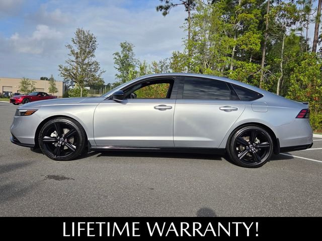 Used 2024 Honda Accord Sport image 3