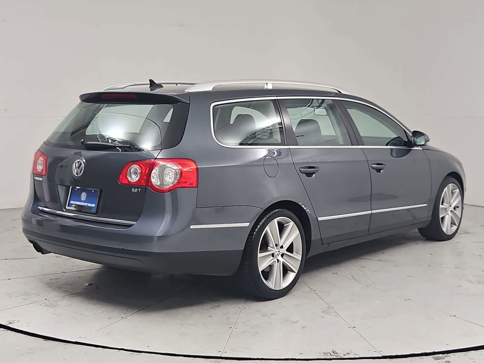 Used 2010 Volkswagen Passat Komfort FWD image 6