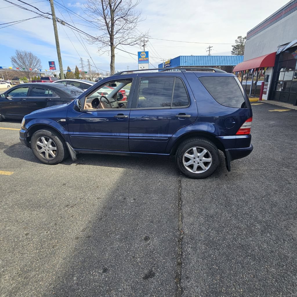 Used 2001 Mercedes-Benz ML 430 4MATIC image 5