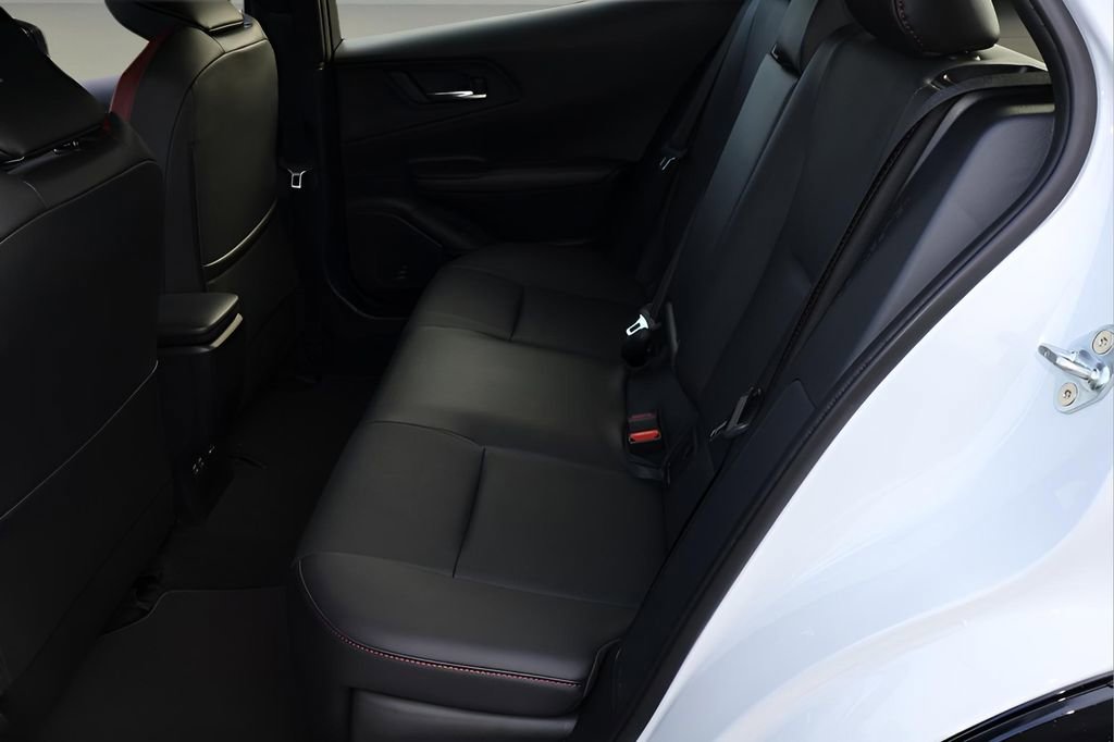 New 2026 Toyota Prius Plug-In Hybrid FWD image 12