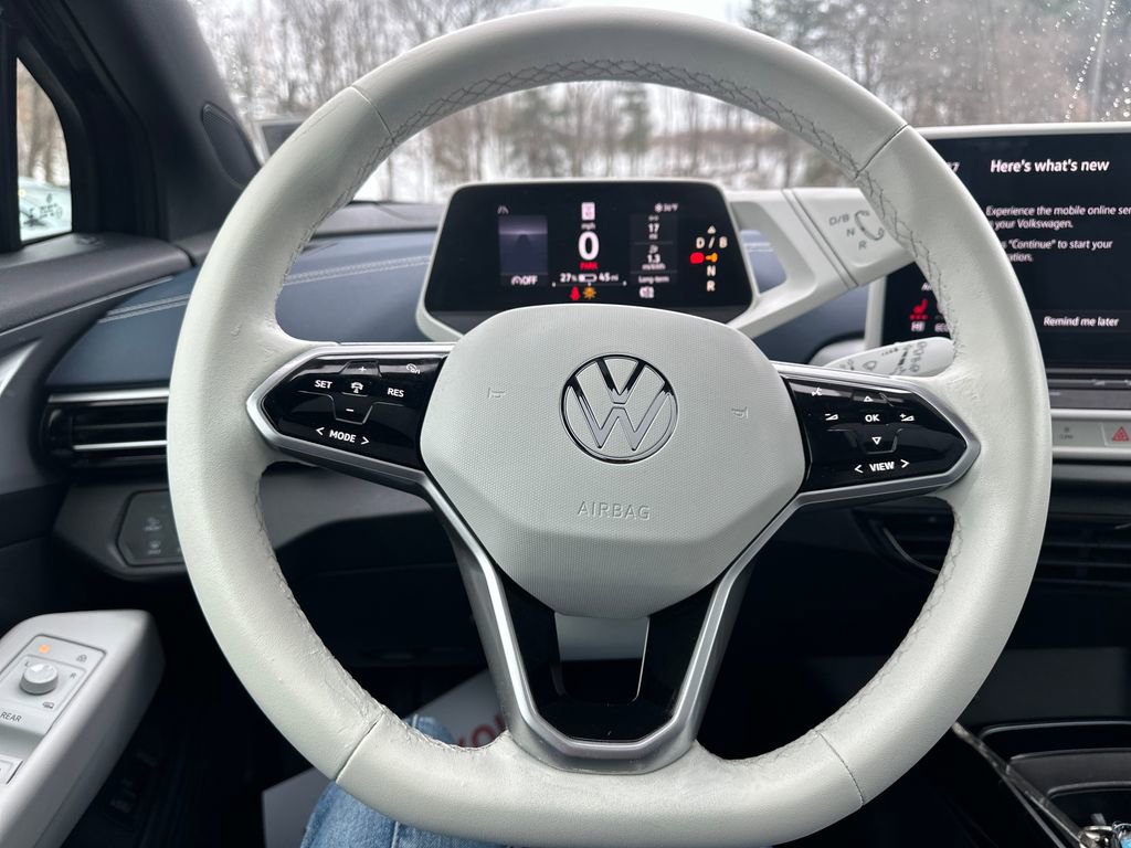 Used 2023 Volkswagen ID.4 Pro S image 7