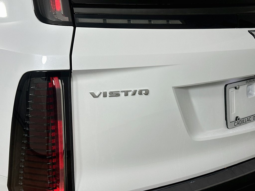 New 2027 Cadillac Vistiq Sport w/ LPO, Floor Liner Package AWD/4WD image 43