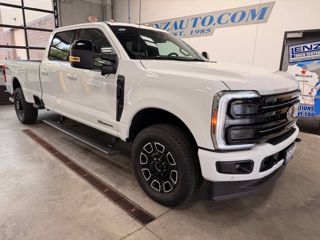 Used 2026 Ford F250 Platinum AWD/4WD image 2