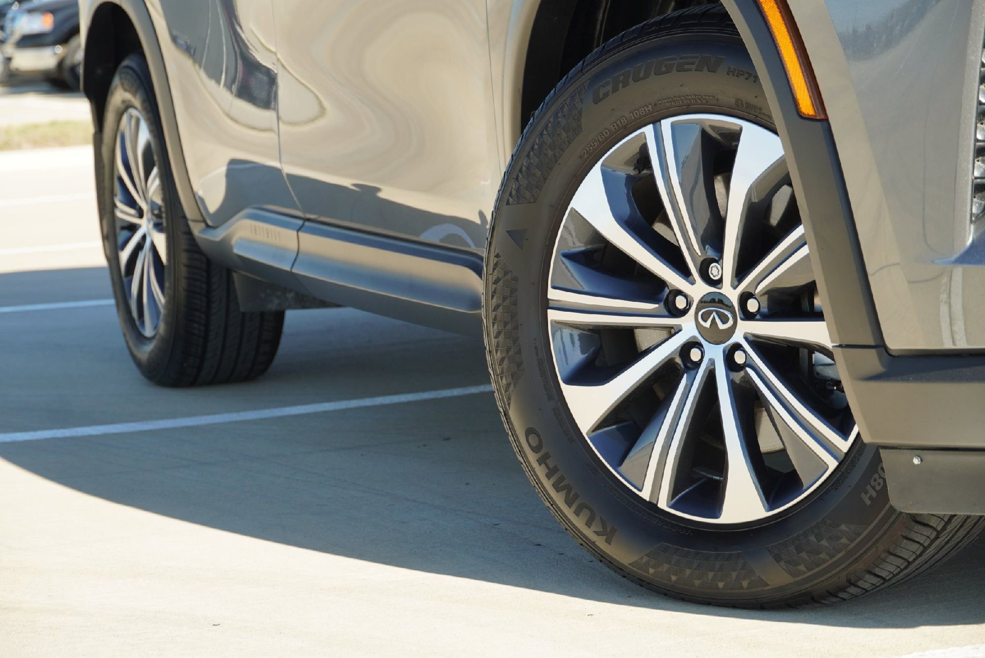 Certified 2025 INFINITI QX60 Pure image 3