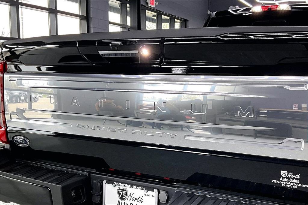 Used 2023 Ford F450 Platinum w/ FX4 Off-Road Package AWD/4WD image 26