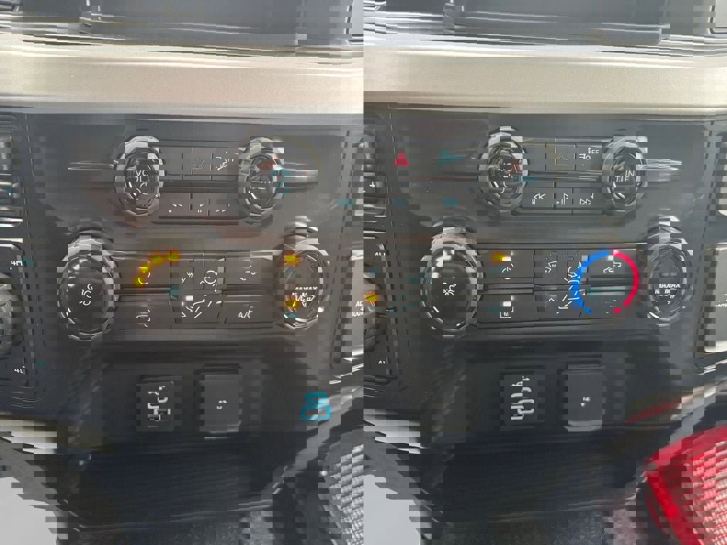 New 2026 Ford F600 4x4 Regular Cab Super Duty w/ XL Chrome Package image 23