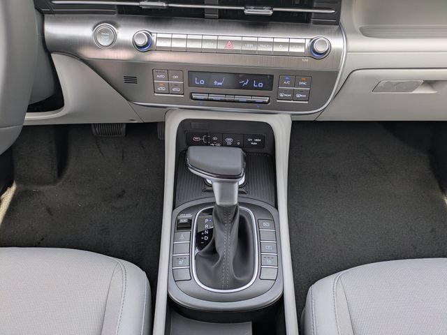 New 2026 Hyundai Kona SEL Sport AWD/4WD image 18