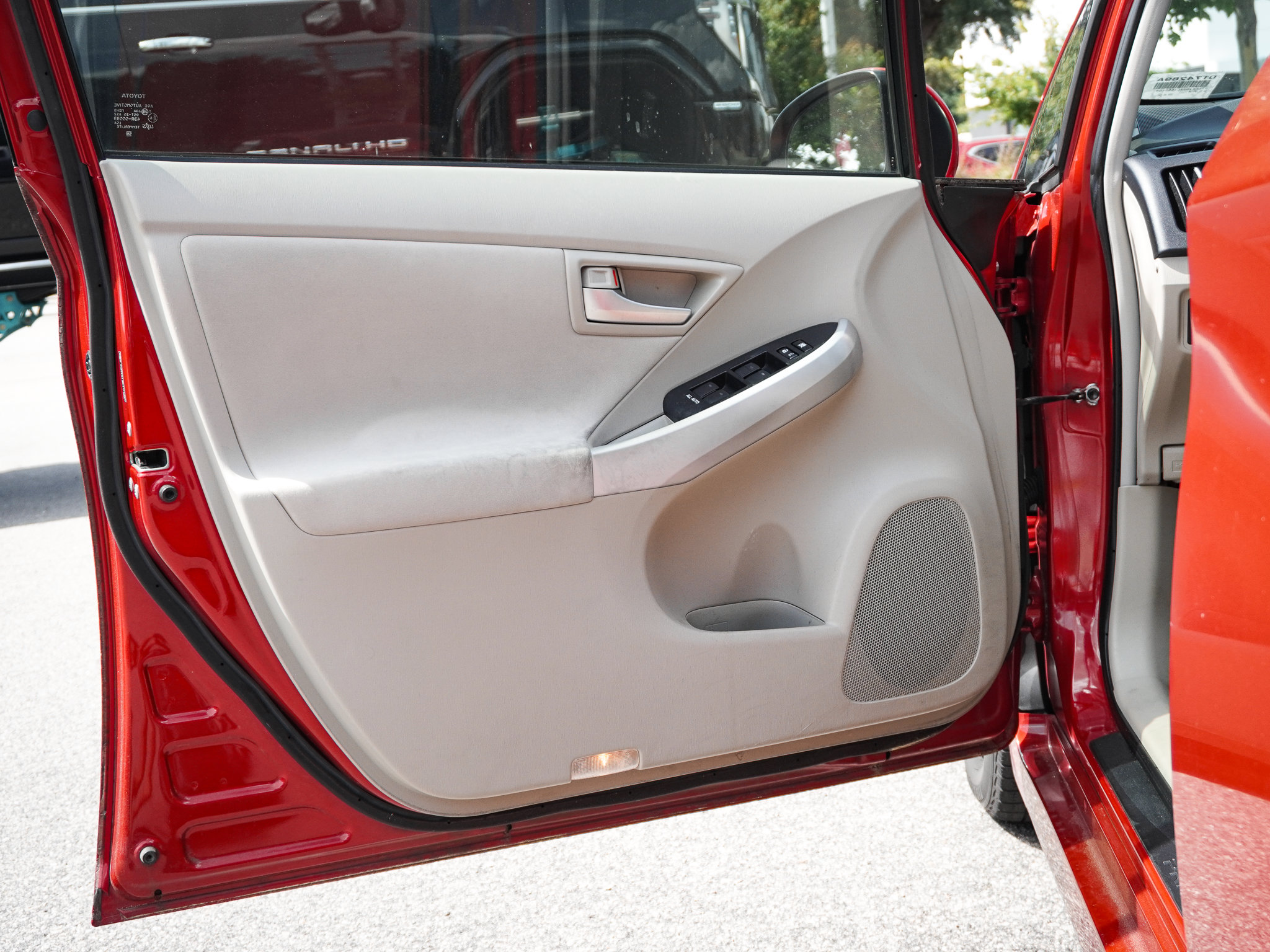 Used 2012 Toyota Prius Two FWD image 13
