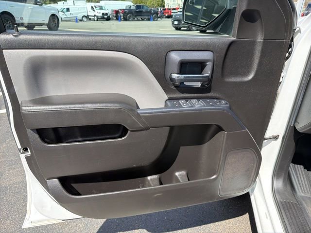 Used 2019 Chevrolet Silverado 1500 Custom AWD/4WD image 13