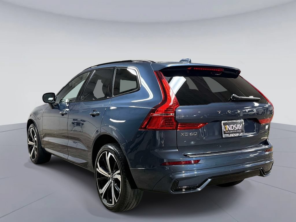 Used 2024 Volvo XC60 T8 Ultimate w/ Protection Package Premier AWD/4WD image 11
