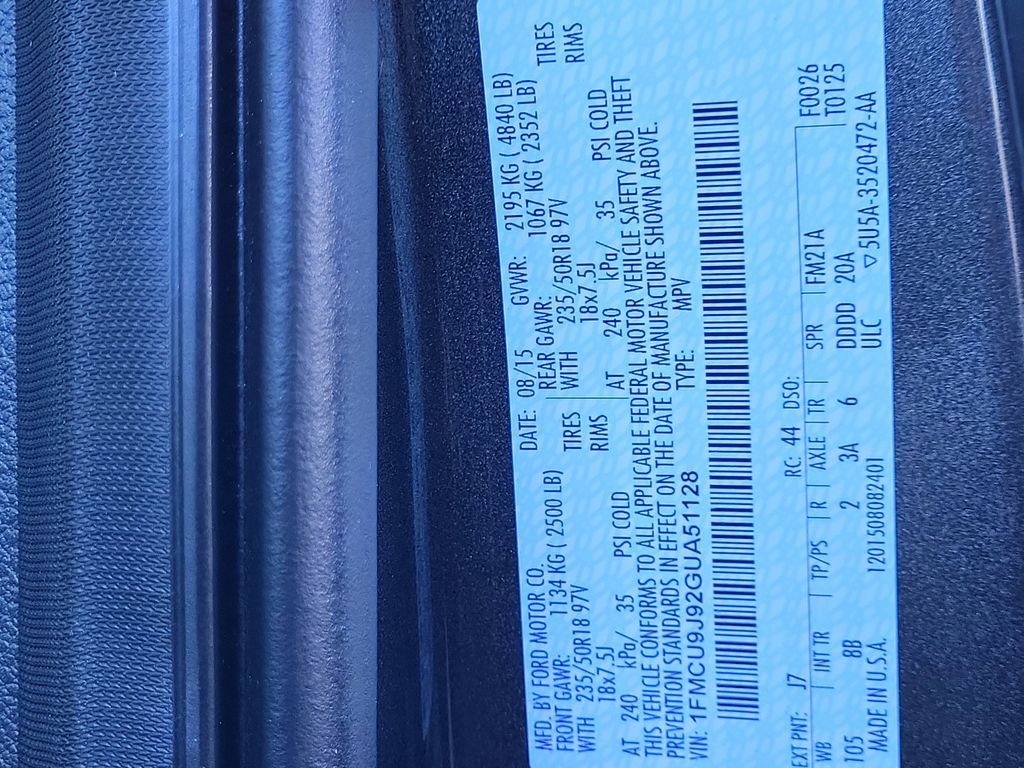 Used 2016 Ford Escape Titanium image 33