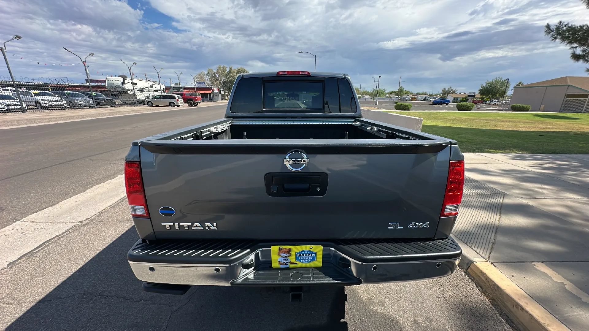 Used 2013 Nissan Titan SL AWD/4WD image 3