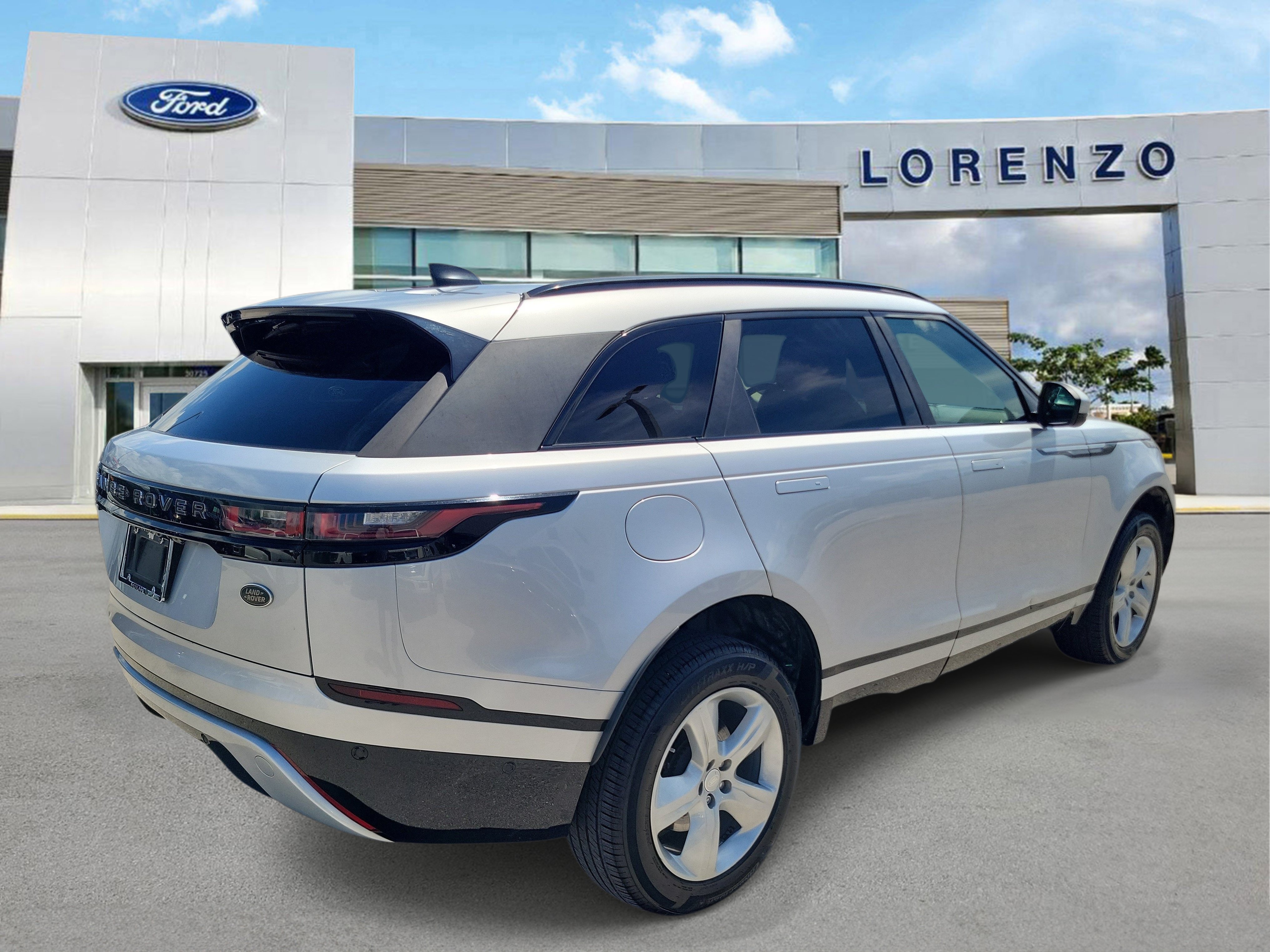 Used 2021 Land Rover Range Rover Velar S AWD/4WD image 5