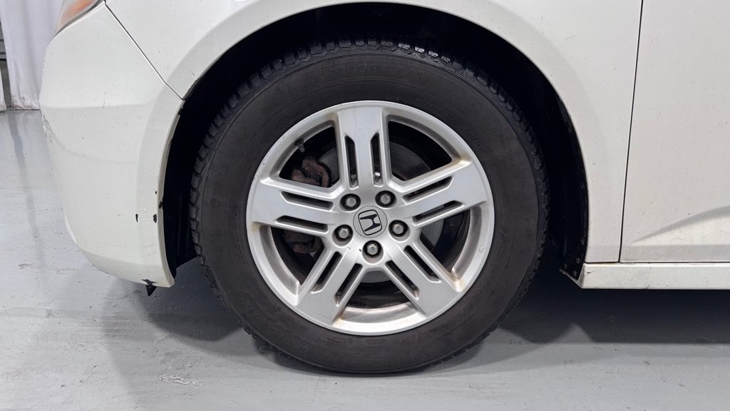 Used 2013 Honda Odyssey Touring image 30