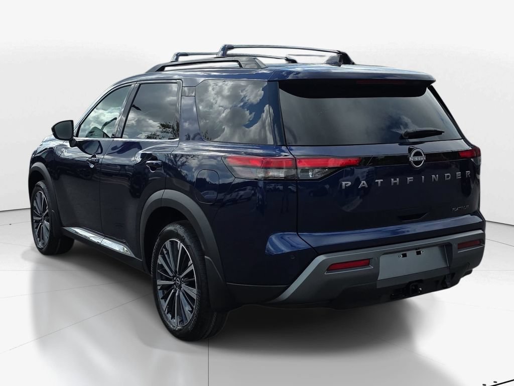 New 2026 Nissan Pathfinder Platinum FWD image 8