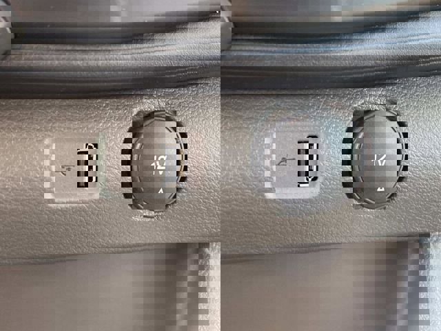 Used 2025 Ford Transit 250 Low Roof w/ Load Area Protection Package RWD image 28