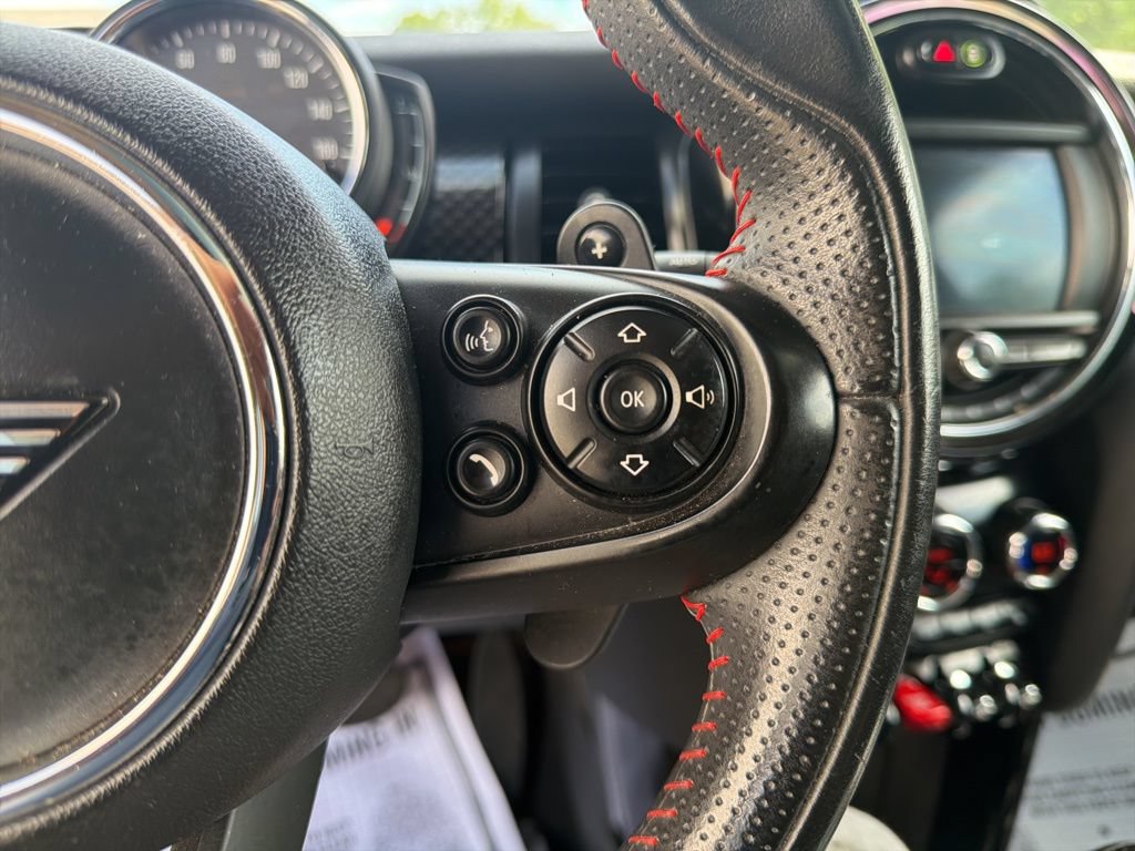 Used 2020 MINI Cooper S 2-Door Hardtop FWD image 22