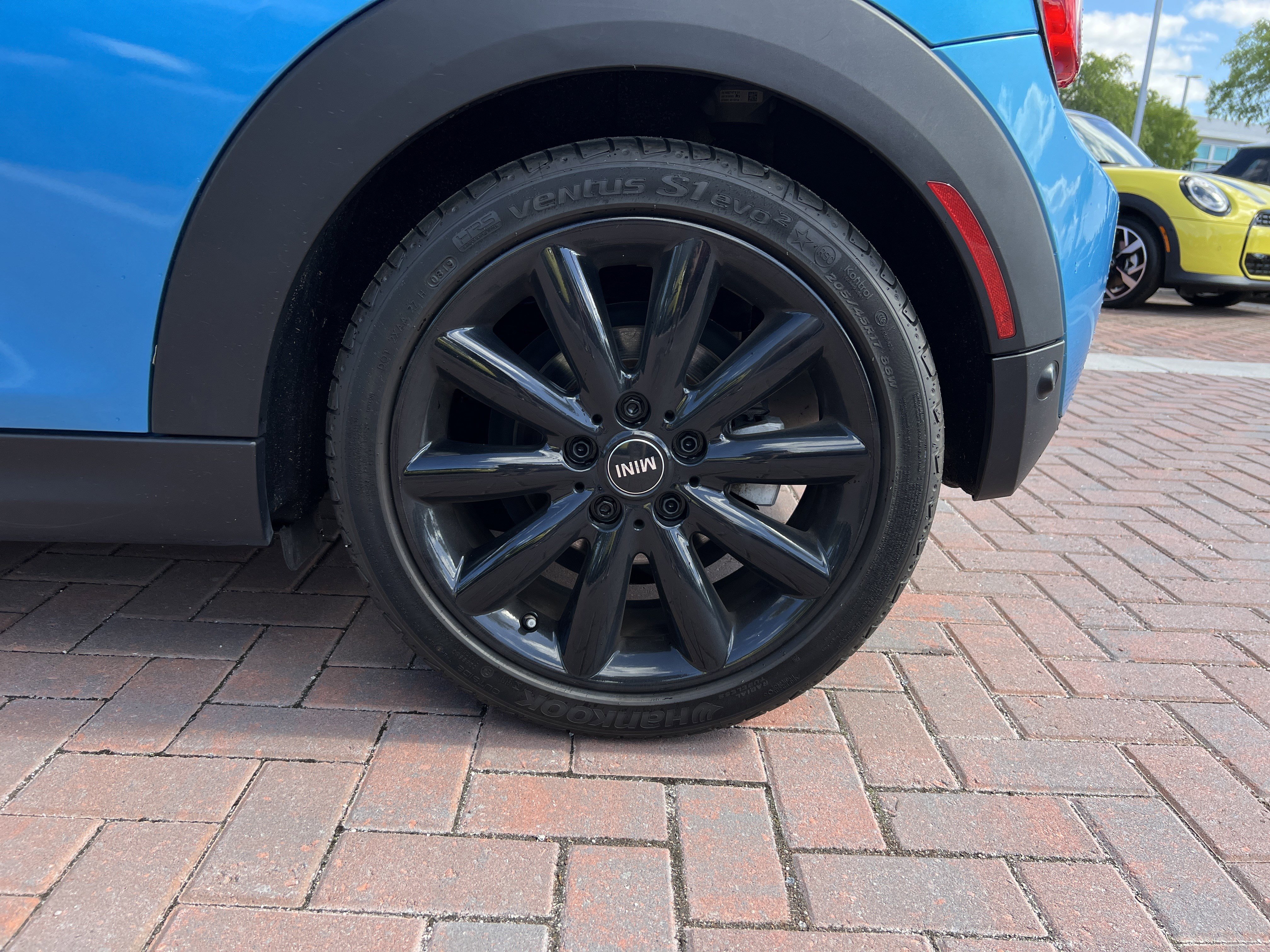 Used 2017 MINI Cooper 2-Door Hardtop FWD image 13