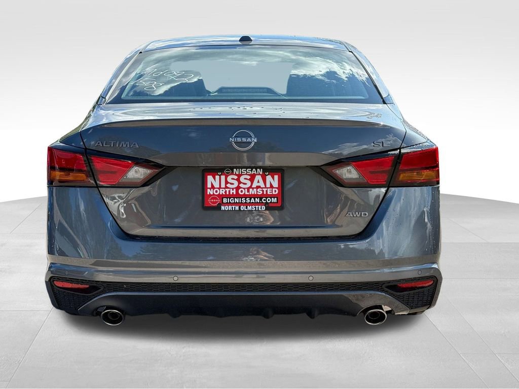 New 2025 Nissan Altima 2.5 SL image 10