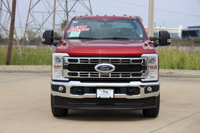 Used 2024 Ford F250 XLT image 2