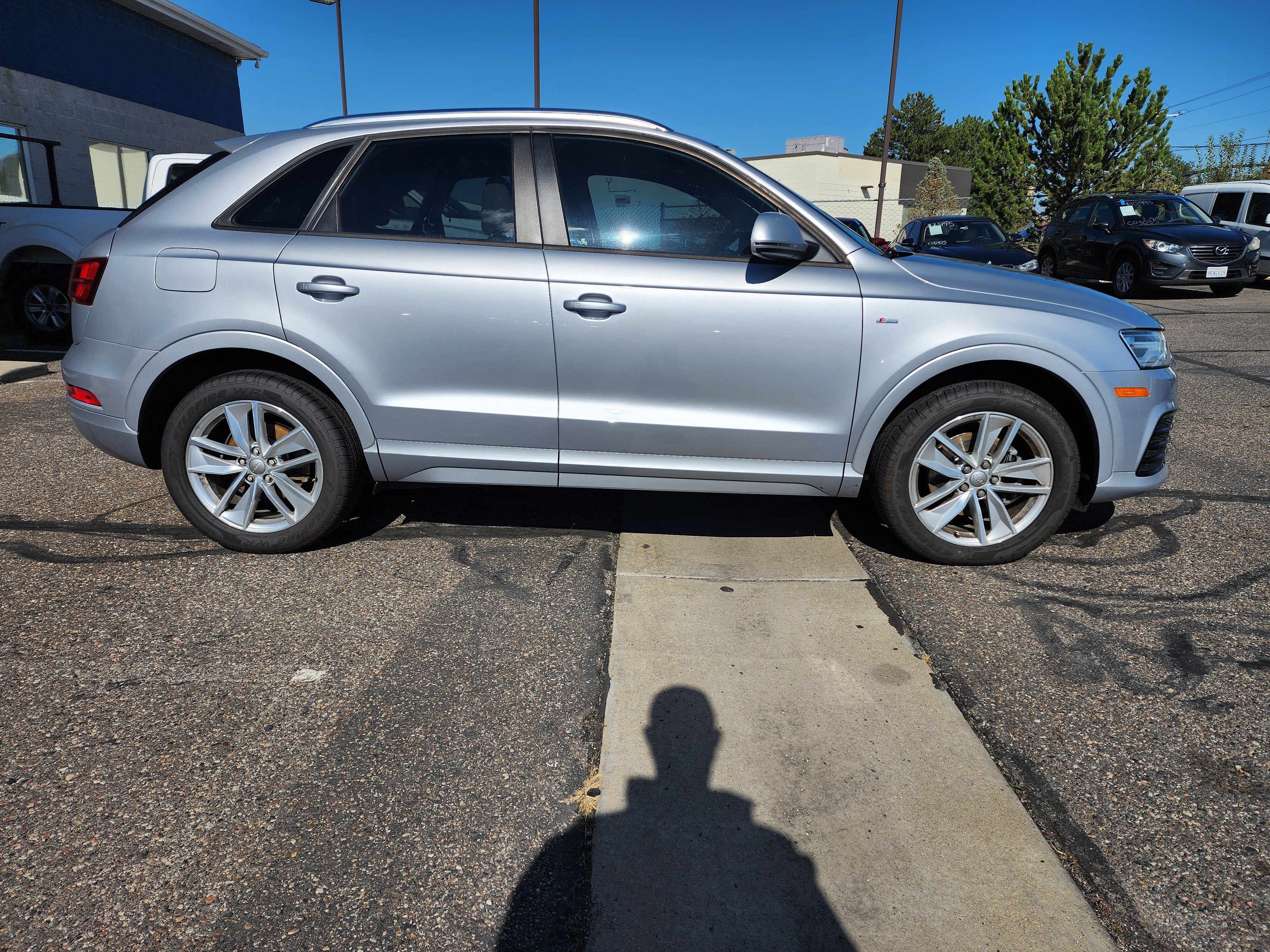 Used 2018 Audi Q3 2.0T Premium w/ Convenience Package FWD image 8