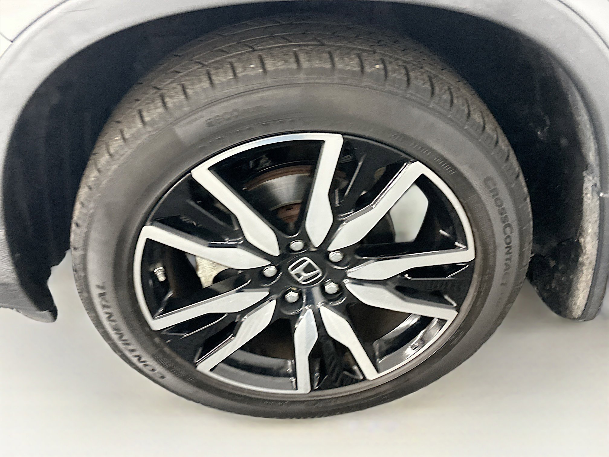 Used 2019 Honda Pilot Touring image 11