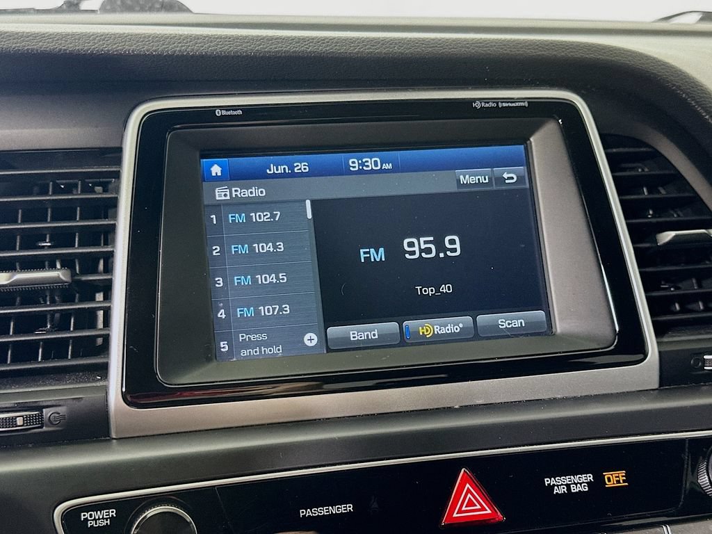 Used 2019 Hyundai Sonata Sport w/ Tech Package 03 FWD image 28