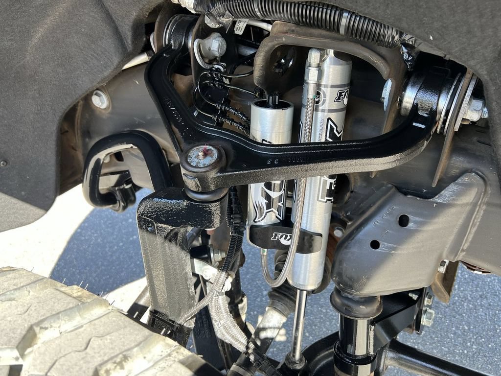 Used 2024 Chevrolet Silverado 2500 LT AWD/4WD image 33