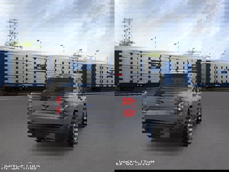 New 2026 Ford Maverick XL image 8