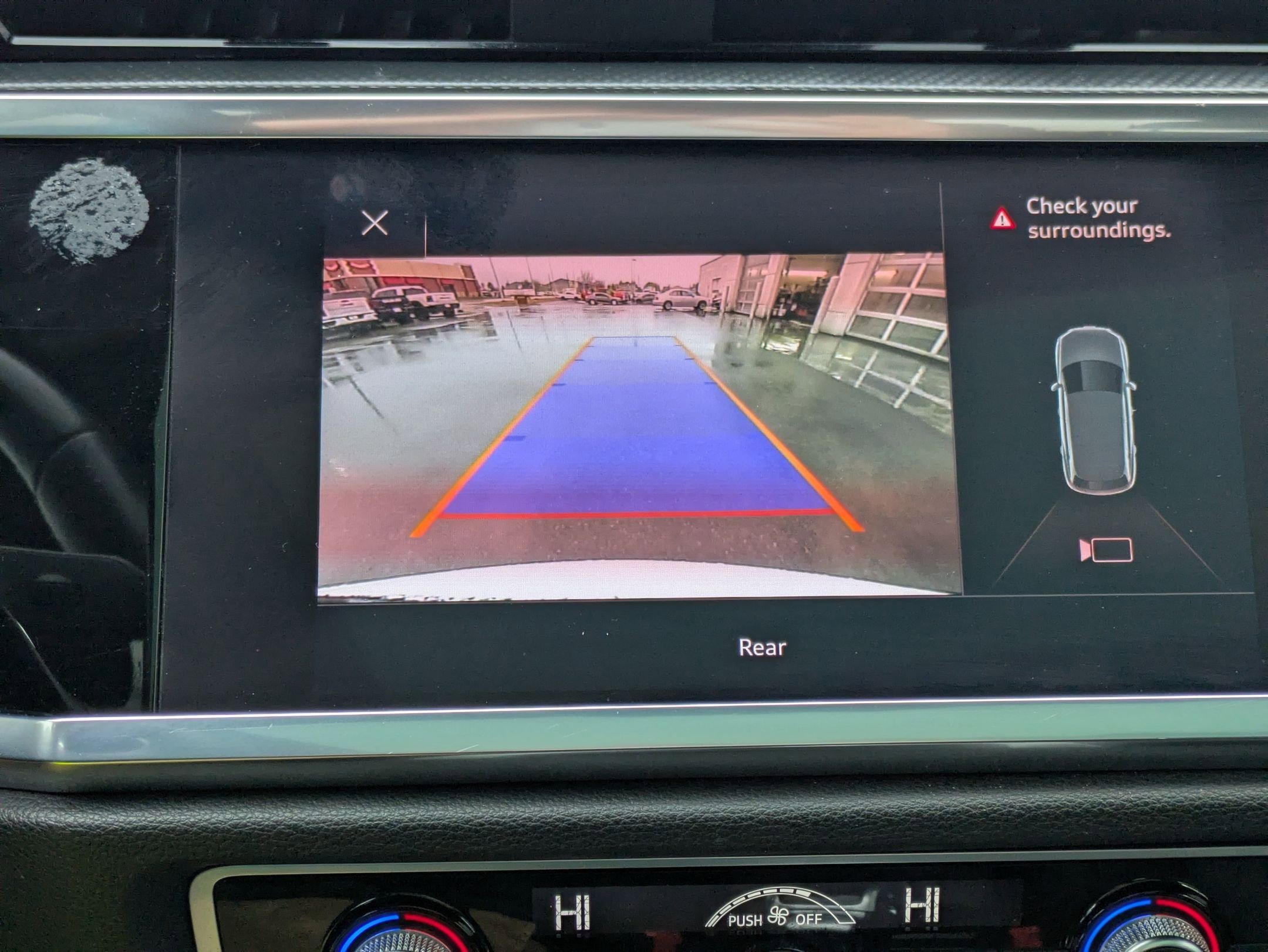 Used 2021 Audi Q3 2.0T Premium image 24